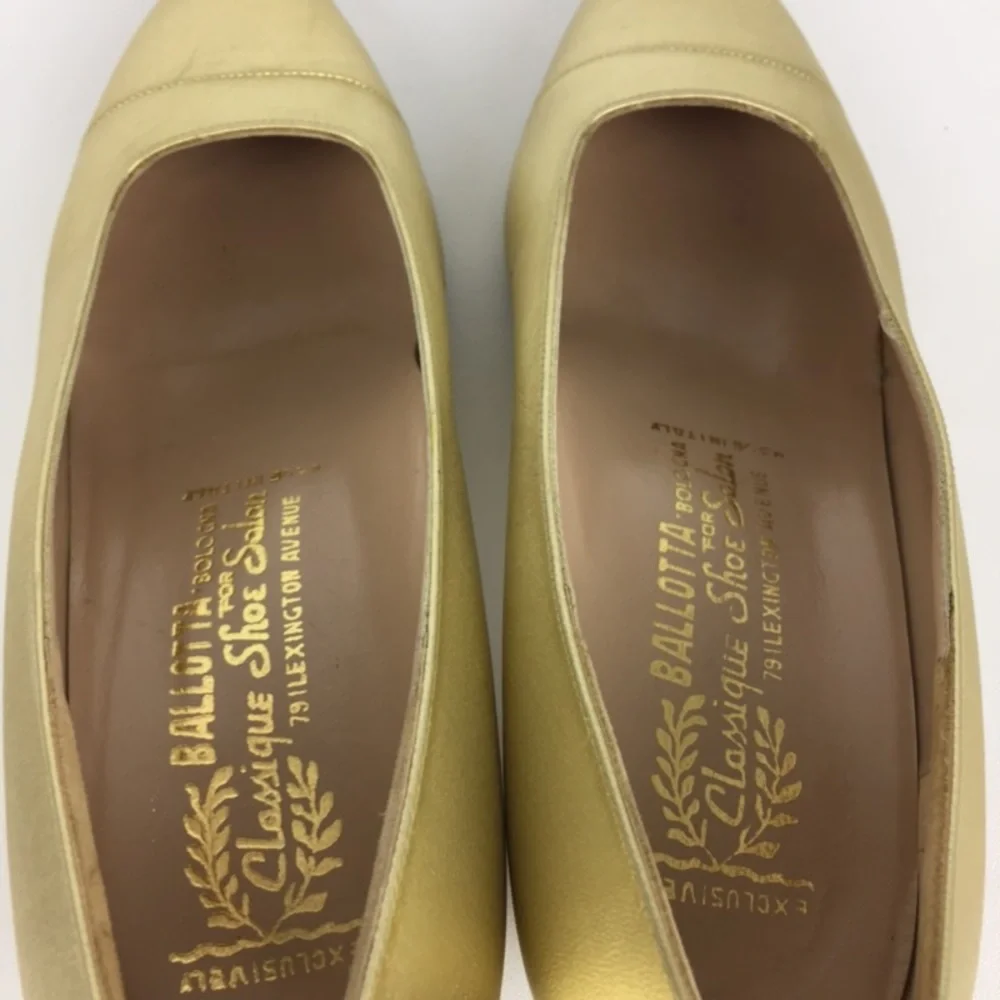 Vintage Ballotta Womens Gold Metallic Low Block Heel Italian Pumps size 6